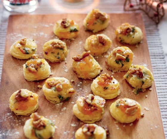 Streamline Apricot Jam And Stilton Canapes Recipe