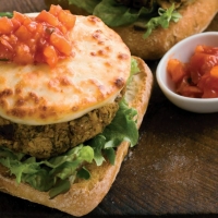 Chickpea Burgers with Halloumi Burger Slices Recipe