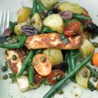 Halloumi and Bean Salad Recipe