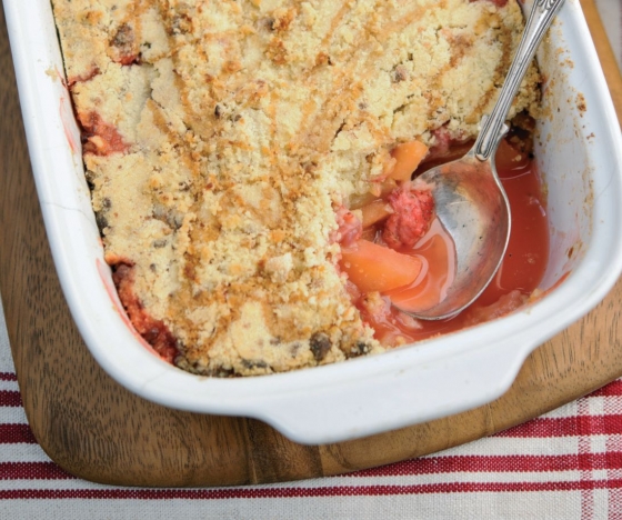 Sweet Eve Strawberry, Pink Lady Apple and Gorwydd Caerphilly Crumble Recipe