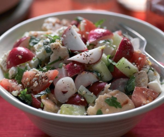 Lebanese Radish Fattoush Salad Recipe