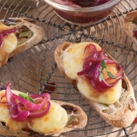 Rarebit Toasts with Red Onion Compôte Recipe