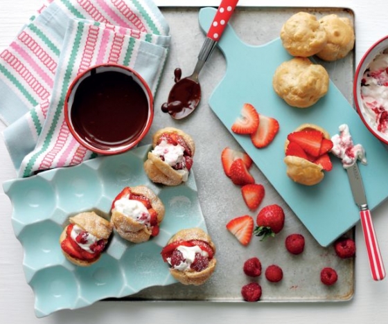 Raspberry and Strawberry Profiteroles Recipe
