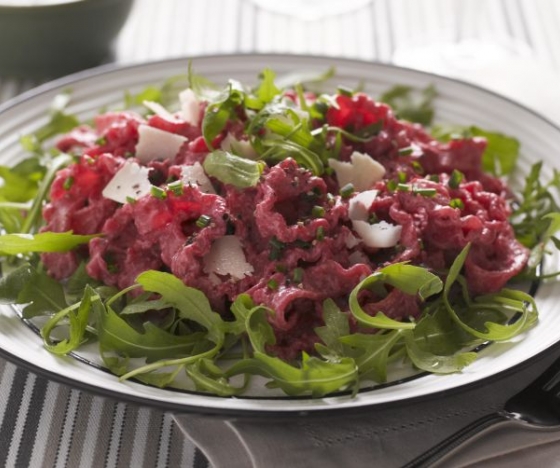 Reginette Pasta with Beetroot and Sour Cream Sauce Recipe