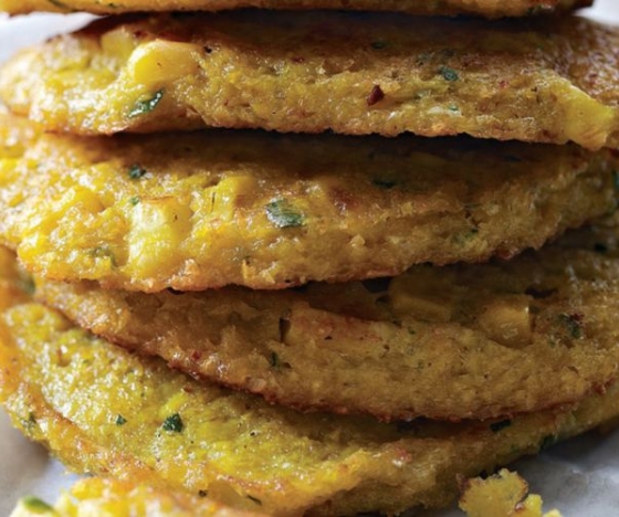 Thai Spiced Sweetcorn Fritters with Chilli Dipping Sauce Recipe