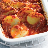 Tomato, Potato and Chilli Bake Recipe