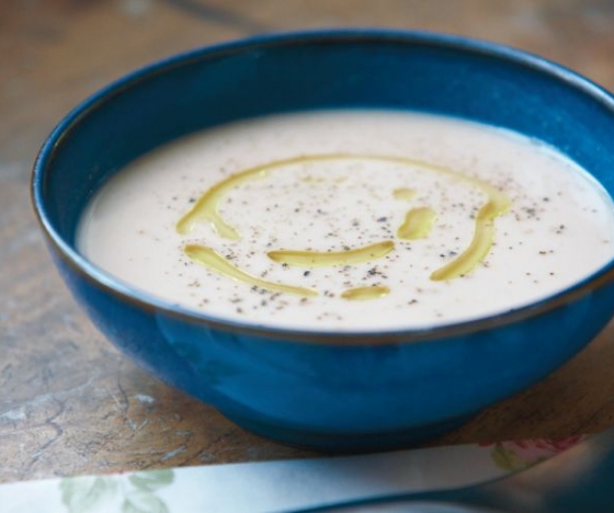 Rose Elliot’s White Bean Soup Recipe