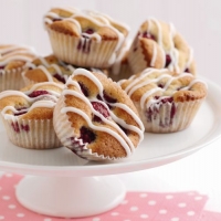 Raspberry Iced Fancies Recipe